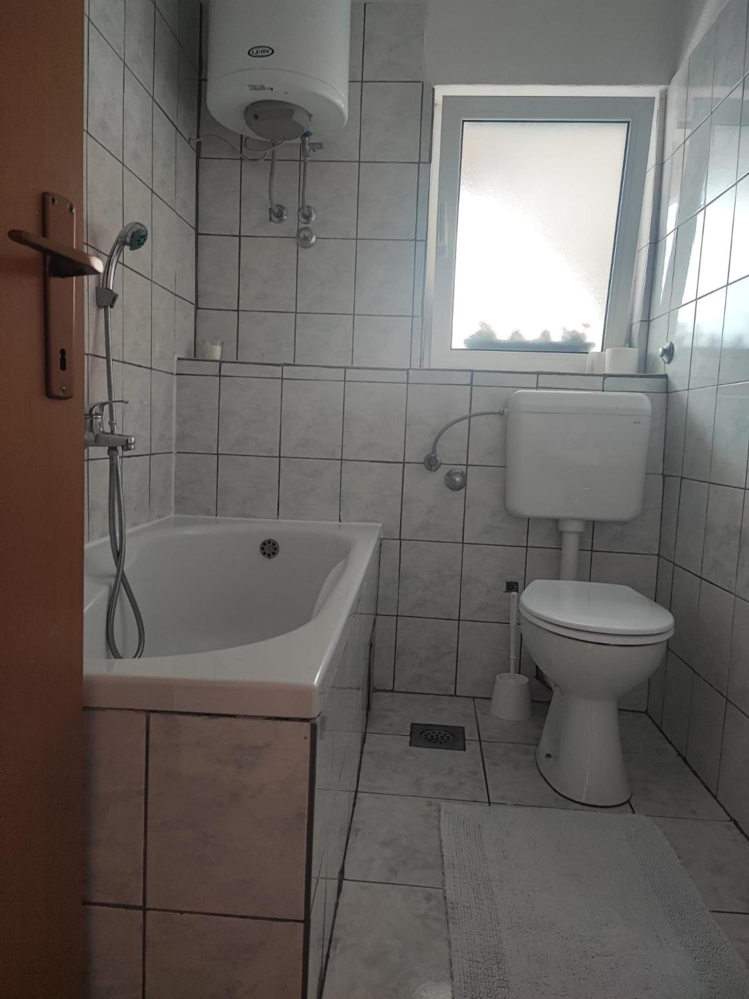 Ferienwohnung Apartman Luka Vodice Exterior foto